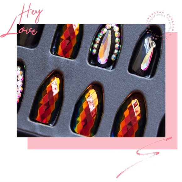 COPY - Press on Nails Glamorous - Picture 14 of 16